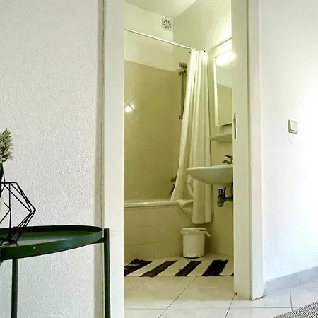 Apartment By The With Pool And Kids Area *